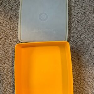 Yellow Sandwich Size Tupperware Container with Lid